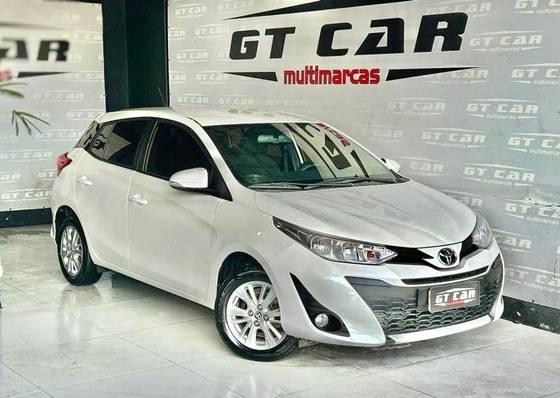 TOYOTA YARIS 1.3 16V FLEX XL MANUAL TOYOTA YARIS 1.3 16V FLEX XL MANUAL